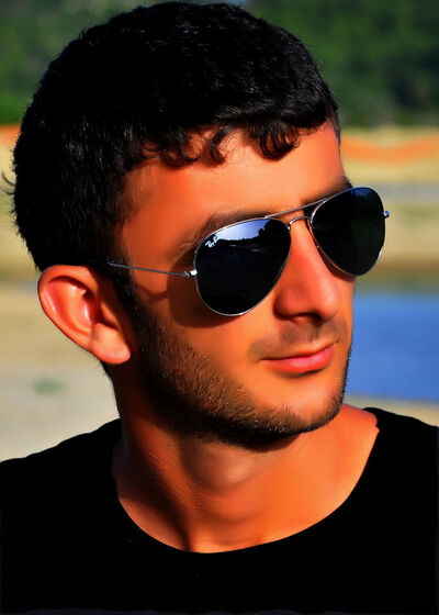  ,   Shamil, 38 ,  