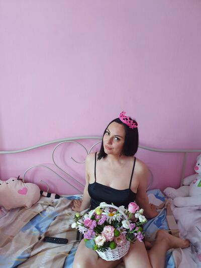  ,   Alina, 42 ,   ,   