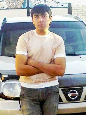  23920032  Aziz, 34 ,    