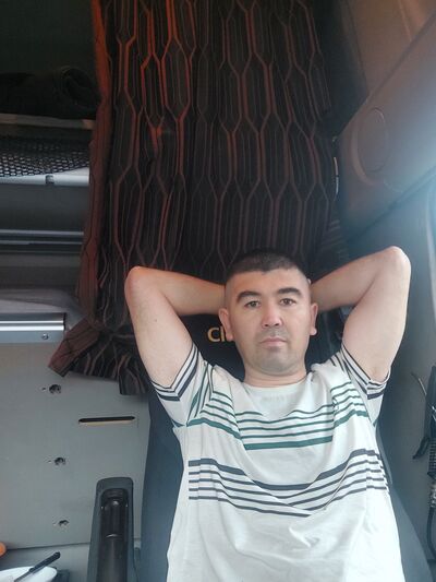  ,   Joni, 36 ,   ,   
