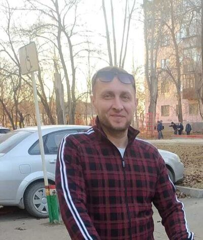  ,   Nikita, 42 ,   ,   , 