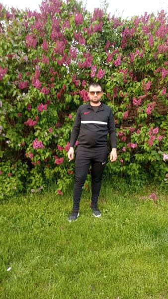  ,   Niko, 38 ,   ,   