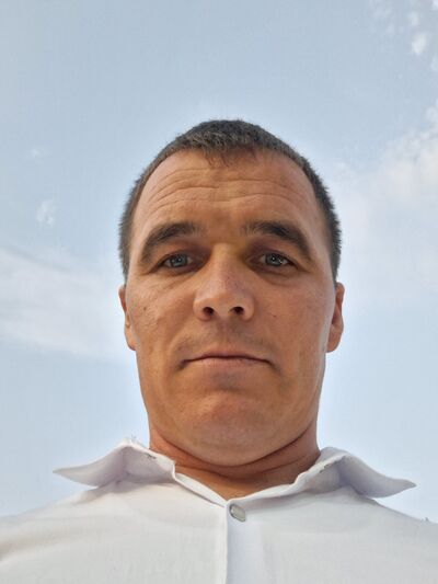 ,   Dmitri, 37 ,   ,   