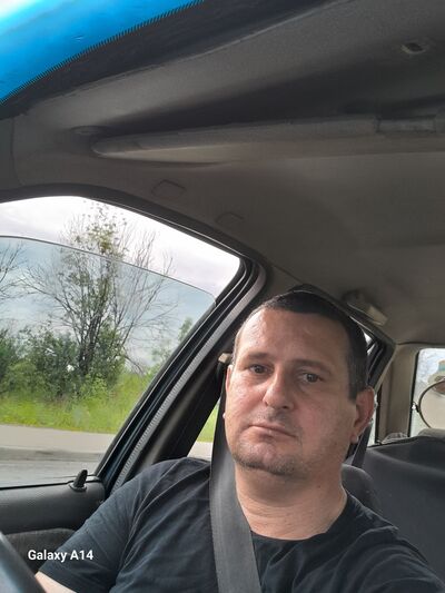  ,   Ruslan, 47 ,   ,   , c , 