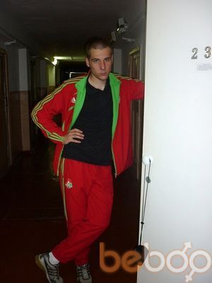  ,   Nik, 35 ,   