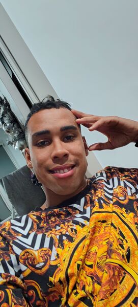  ,   Kenier, 25 ,   ,   
