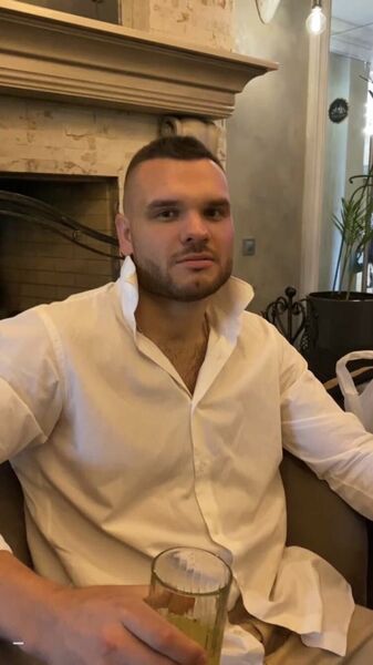  ,   Alex, 33 ,   ,   