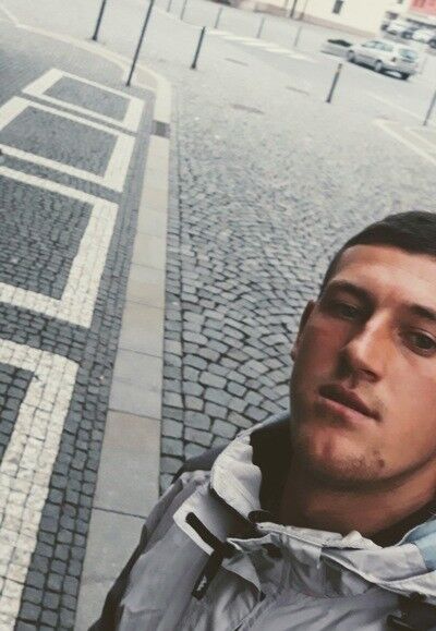  Domasin,   Denys, 28 ,   ,   , c 