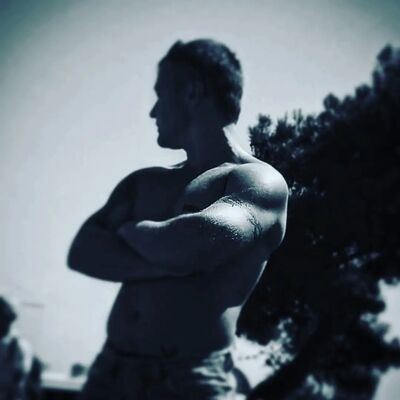  ,   Vitaly, 31 ,   ,   , c , 