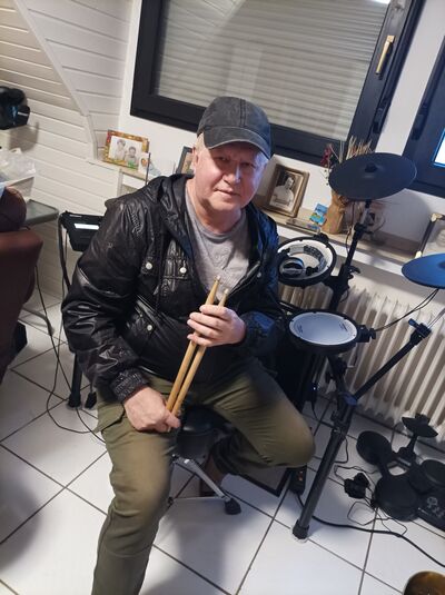  Bornheim,   , 61 ,   ,   , c , 