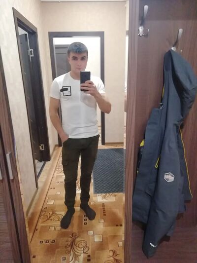  ,   Viktor, 34 ,   , 