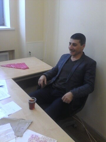  14749232  Gevorg, 53 ,    