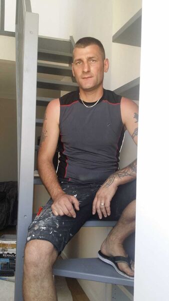  ,   Jura, 44 ,   ,   