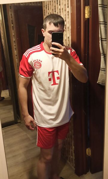  ,   Mark, 25 ,   ,   