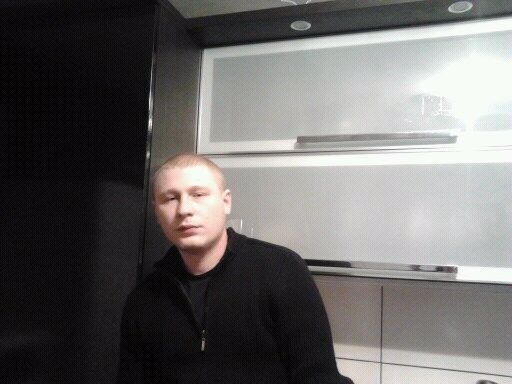  ,   Anatol, 38 ,   