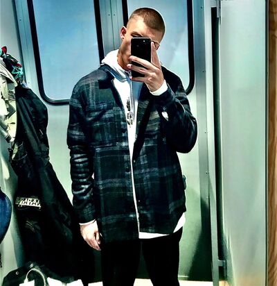  -,   Ivan, 23 ,   ,   , c , 