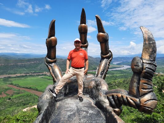  ,   Roger, 38 ,   ,   