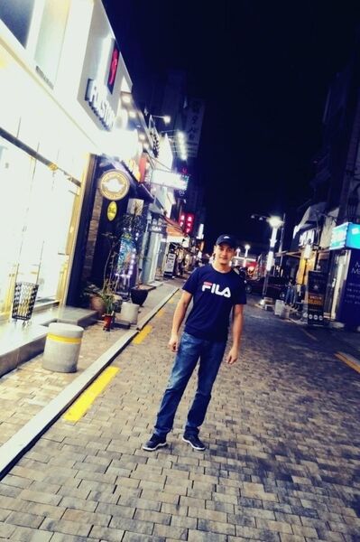  ,   Timur, 32 ,   