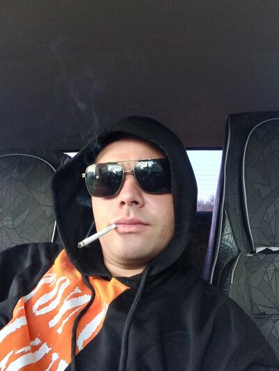  -,   Igor, 27 ,   ,   