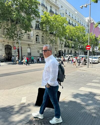  ,   Alexander, 60 ,   ,   