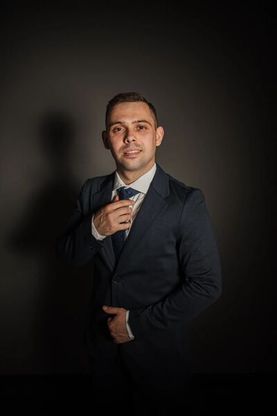  ,   Maxim, 24 ,   c , 