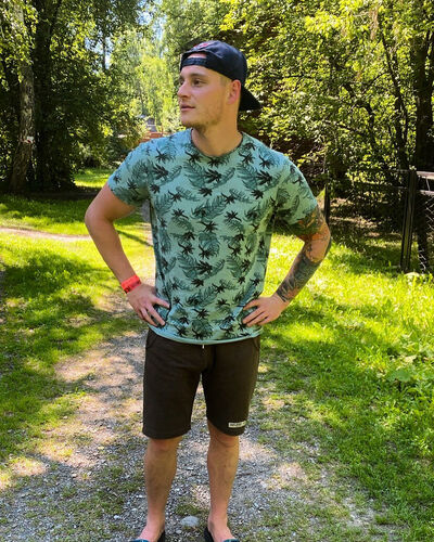  ,   Aleksandr, 29 ,  
