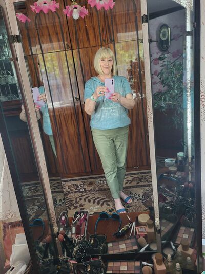  ,   Nina, 52 ,   ,   , 