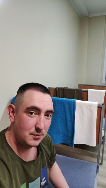  ,   Evgeny, 33 ,   c 