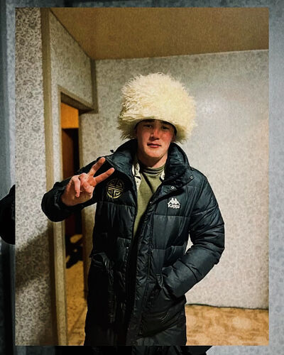  ,   Artem, 21 ,   