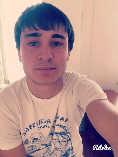  ,   Uma, 32 ,   