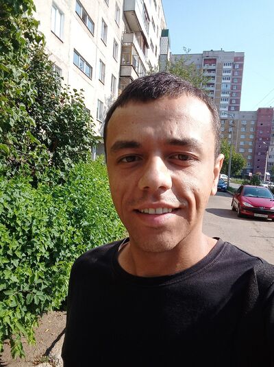  ,   Ilya, 33 ,   ,   