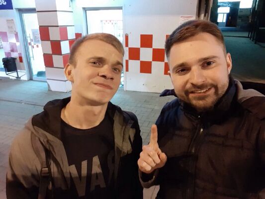  ,   Vanya, 28 ,  