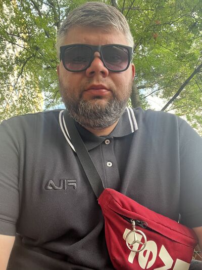  -,   Sanchez, 32 ,     , c 