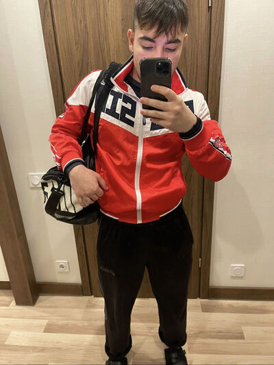  ,   Reno, 28 ,   ,   