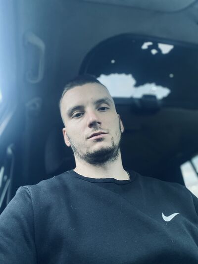  ,   Vlad, 28 ,   ,   