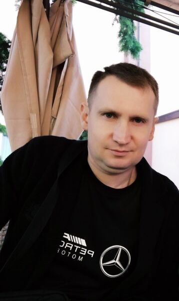  ,   Denis, 38 ,   ,   , c 