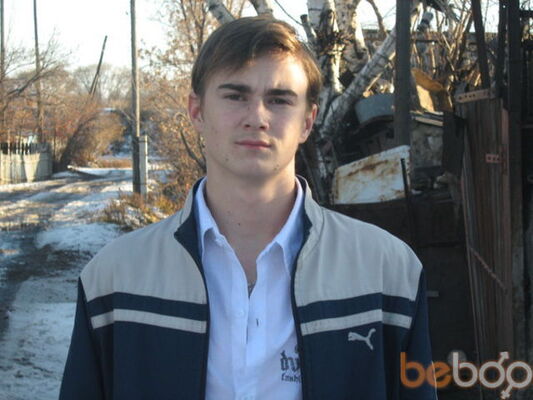  ,   Kolya, 32 ,   
