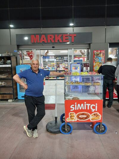  ,   Zurab, 62 ,   ,   