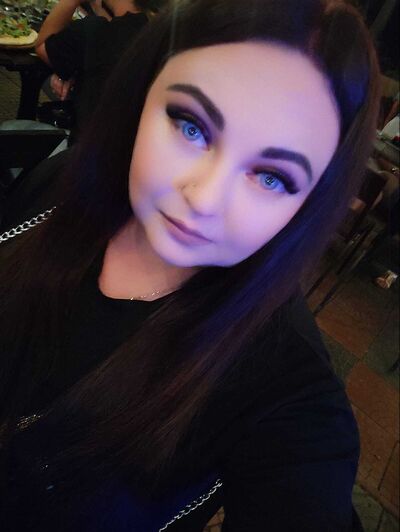  ,   Marishka, 30 ,   c 