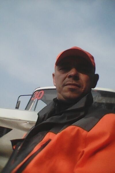  ,   Sergey, 43 ,   