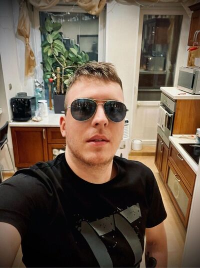  ,   Alex, 36 ,   ,   