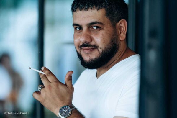  ,   DJ Archi, 37 ,   ,   