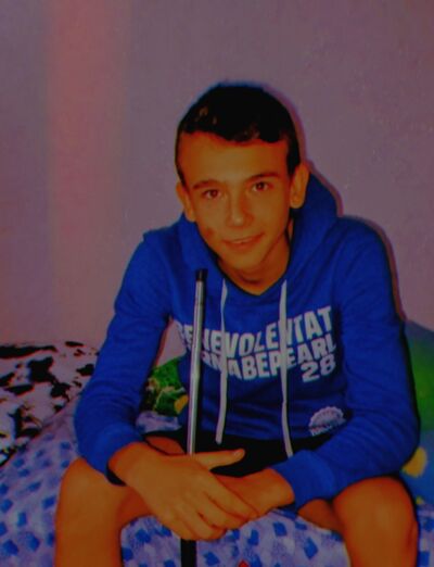  ,   Denis, 18 ,   ,   , c , 