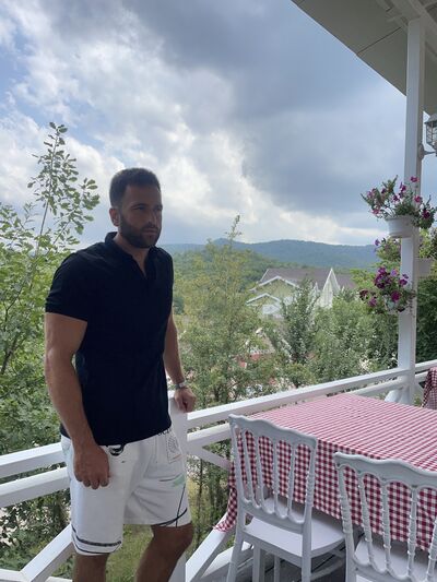  ,   Ruslan, 35 ,   ,   