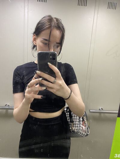  -,   Anastasia, 22 ,   