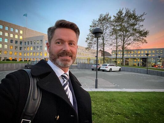  ,   Hermann, 53 ,   ,   , c 