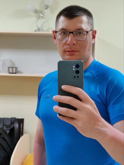  ,   Oleg, 40 ,   ,   