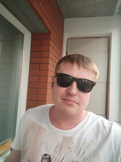  ,   Vladimir, 34 ,   c 
