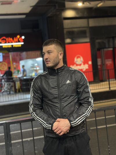  Baker Street,   , 26 ,   ,   