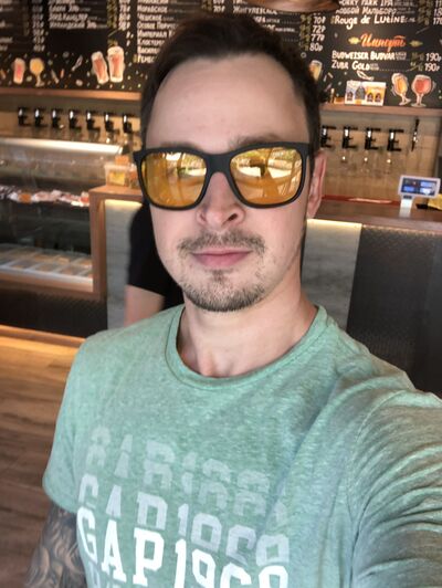  ,   Alex, 30 ,   ,   